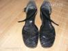 37-es fekete velrbr-br knyelmes cip