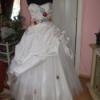 Kalocsai himzett menyasszonyi ruha
