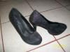 Új fekete csipke cipő