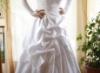 Egyedi tervezs menyasszonyi ruha kesztyvel