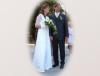 Csipkebetétes elöl magyaros fűzésű menyasszonyi ruha